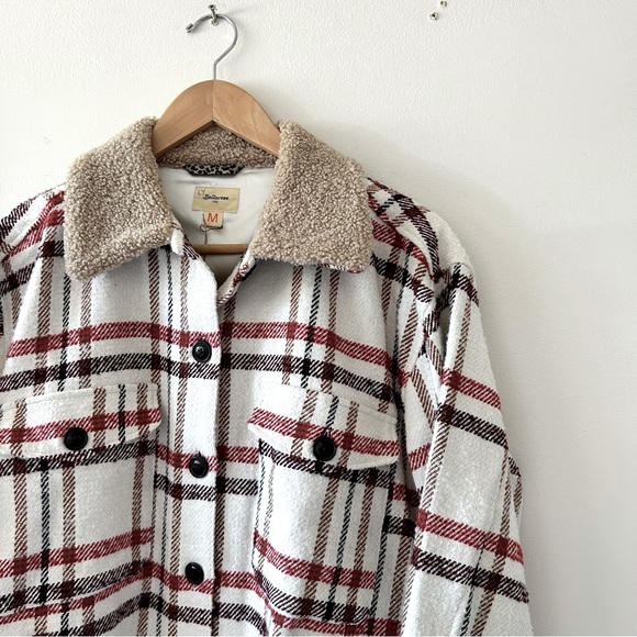 Bellerose | Neutral Patterned Button-Down Shacket - Picture 2 of 4